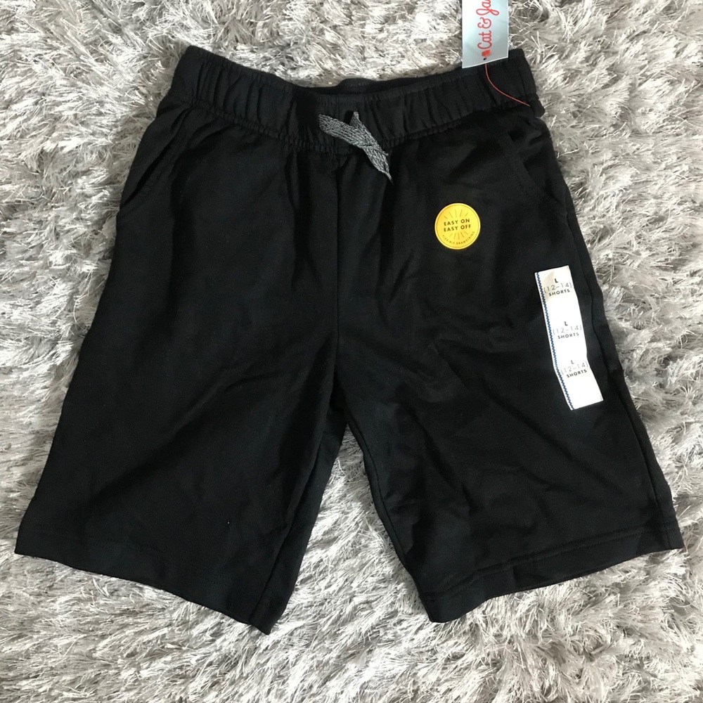 3/20Cat and jack black boy shorts